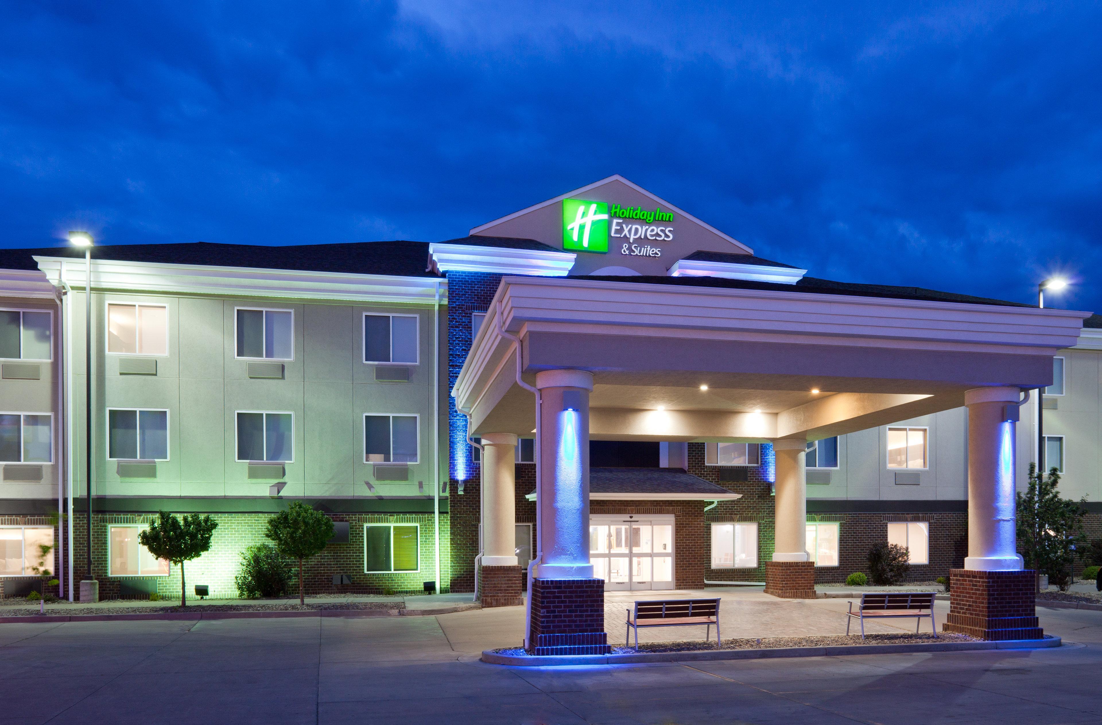 Holiday Inn Express & Suites - Dickinson By Ihg Εξωτερικό φωτογραφία