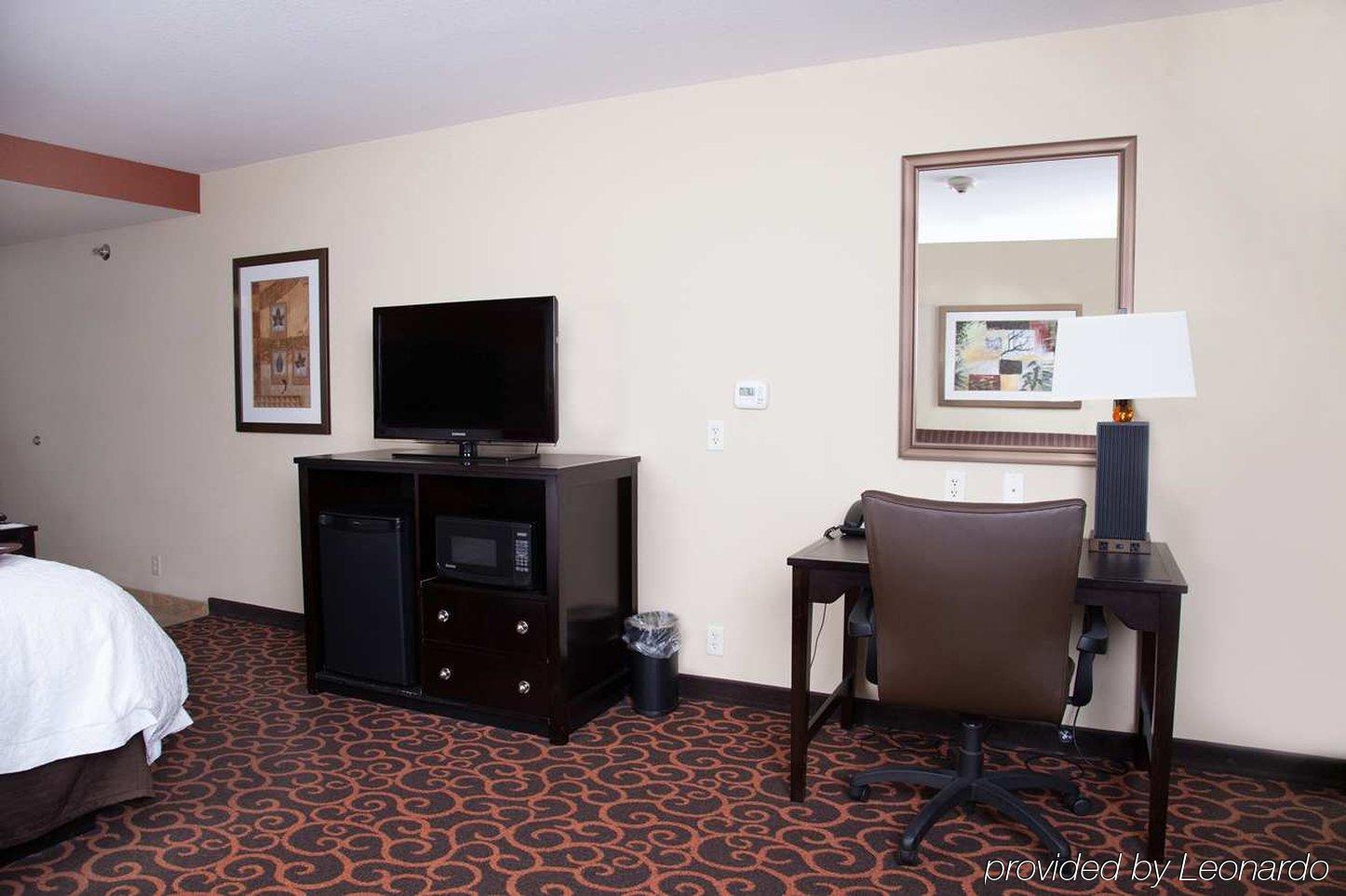 Holiday Inn Express & Suites - Dickinson By Ihg Εξωτερικό φωτογραφία