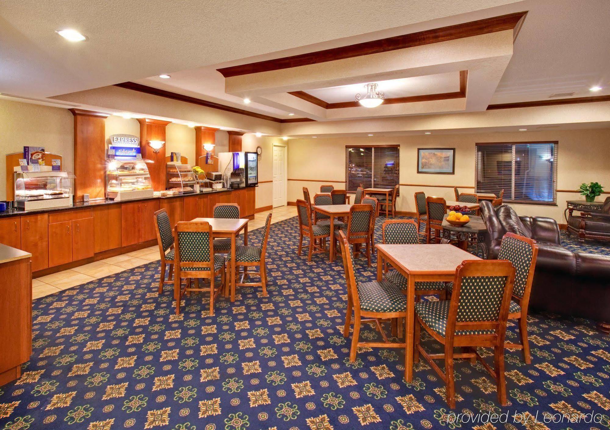 Holiday Inn Express & Suites - Dickinson By Ihg Εστιατόριο φωτογραφία