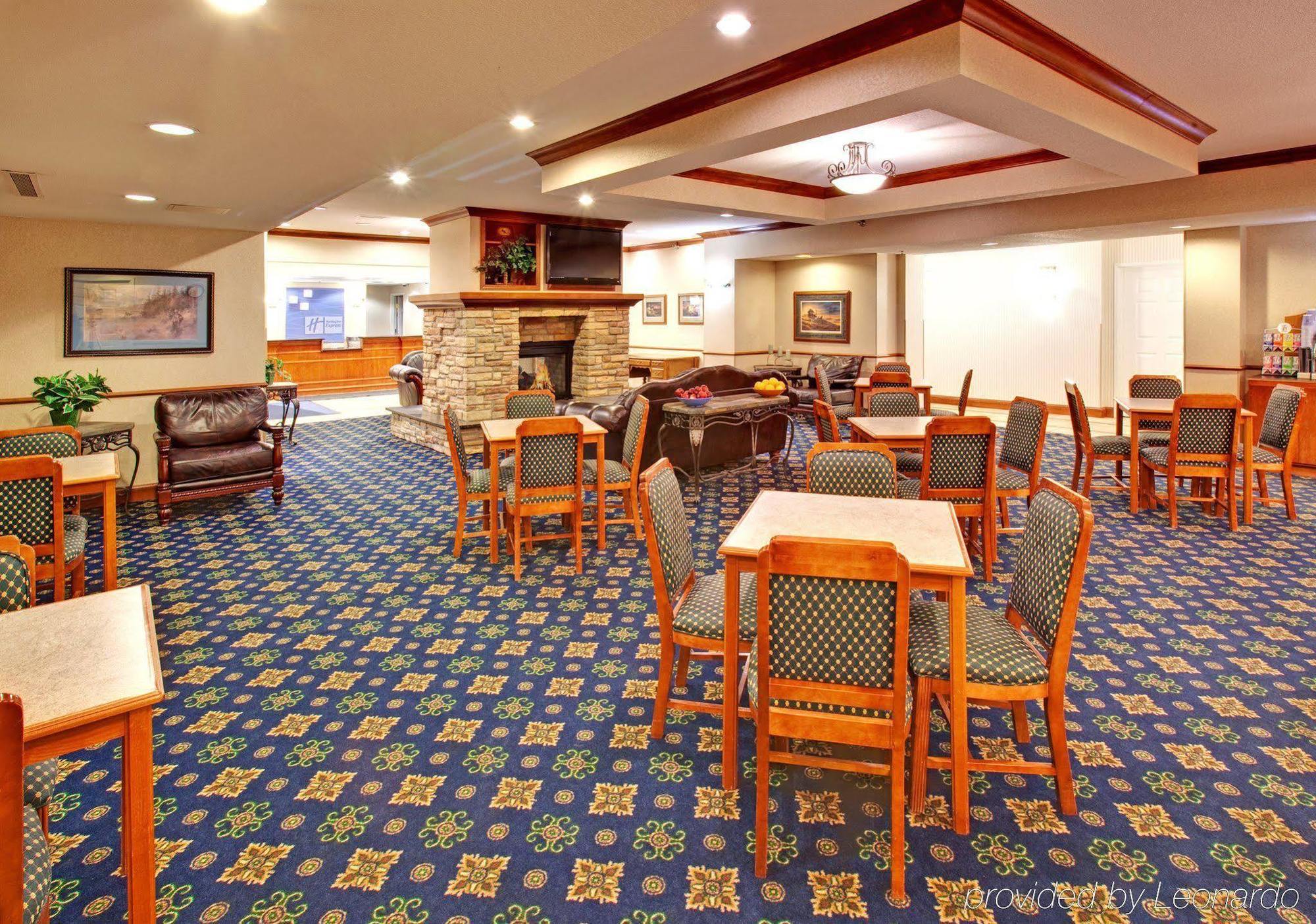 Holiday Inn Express & Suites - Dickinson By Ihg Εστιατόριο φωτογραφία