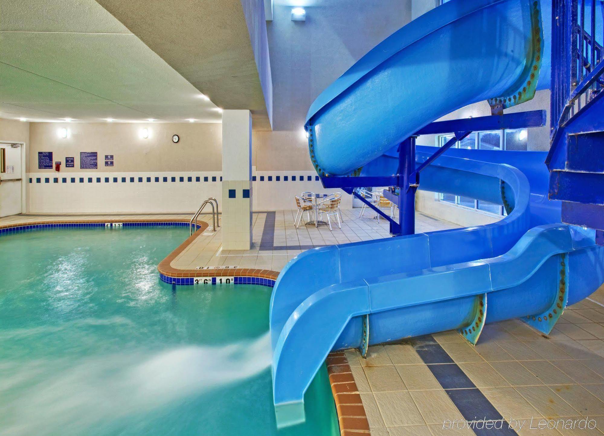 Holiday Inn Express & Suites - Dickinson By Ihg Ανέσεις φωτογραφία