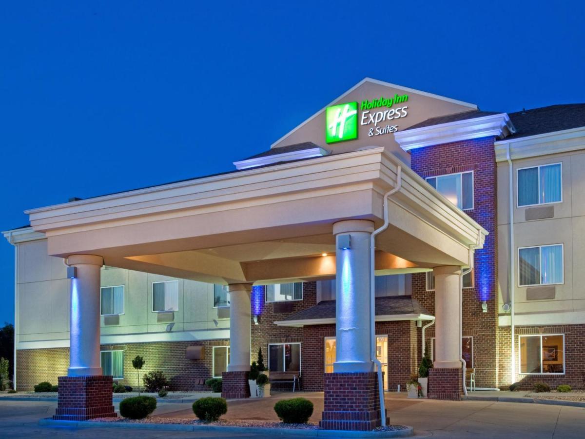 Holiday Inn Express & Suites - Dickinson By Ihg Εξωτερικό φωτογραφία