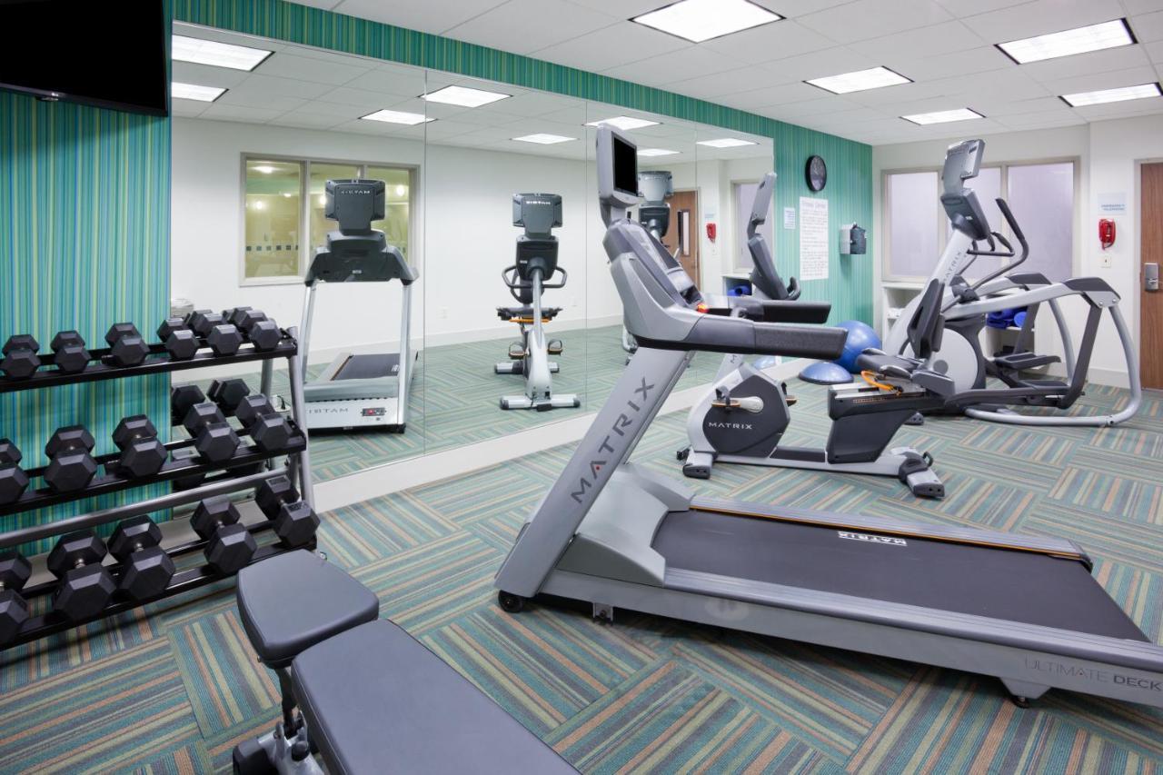 Holiday Inn Express & Suites - Dickinson By Ihg Εξωτερικό φωτογραφία